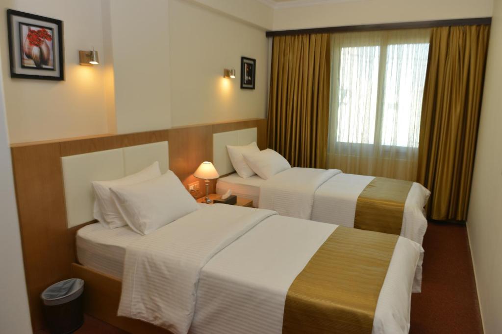 Hayali Suites Hotel Erbil Exteriör bild